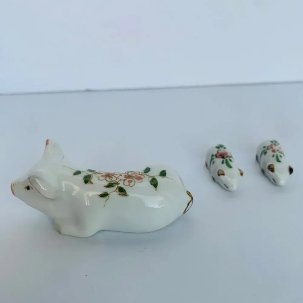 Vintage Miniature Pig Family Porcelain Figurines